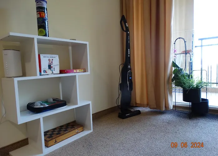 Golden Sands Flat 147