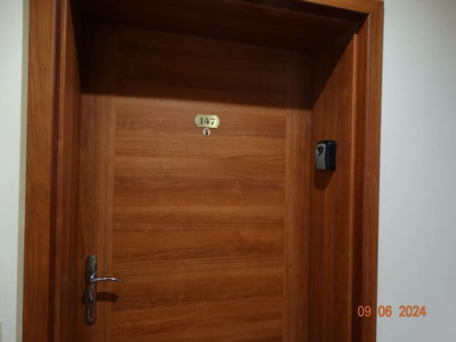 Flat 147 Apartament *